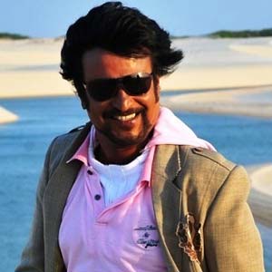 Rajini not to compete with Shah Rukh Khan